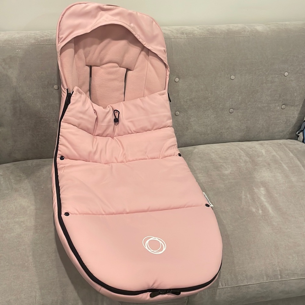 Bugaboo fleece lined footmuff